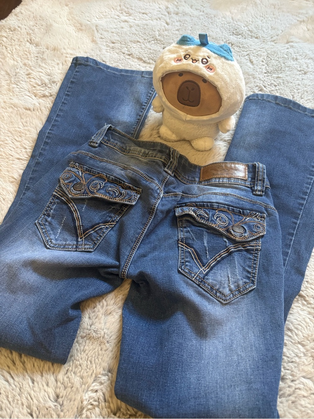 Suzanne Betro Embroidered Flap Pocket Bootcut Jeans